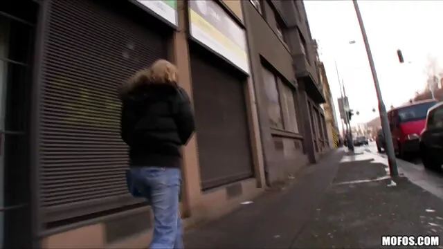 Ao mulheres gostosas pornos ar livre molhando o apetite da avó por piça