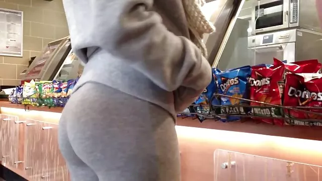 MILF CHERRYRED espancado por um monster cock com vídeo pornô mulher melancia um big black cock