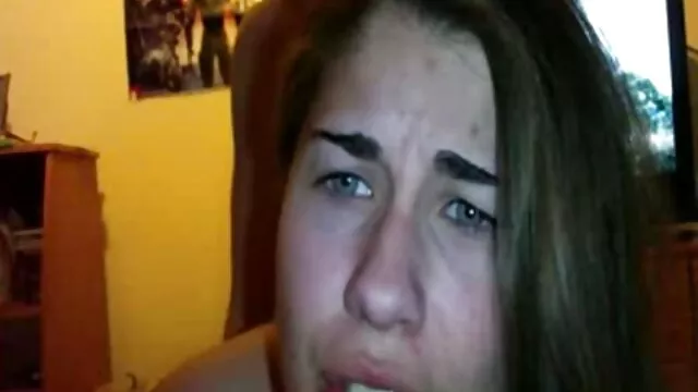 Virtual taboo-busty milf joga com um enorme dildo policial mulher porno