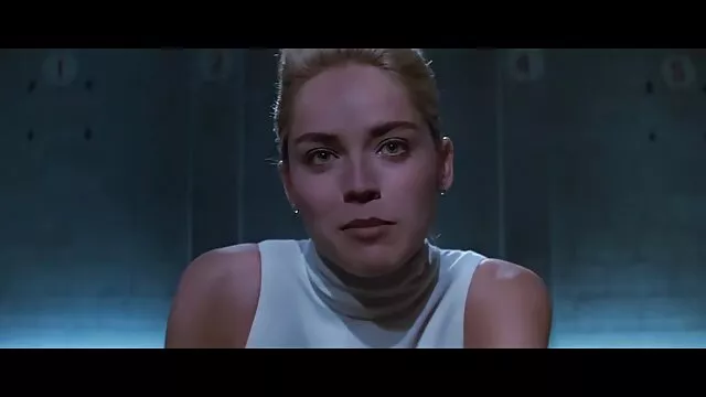 A Ashley e a Katie vídeo pornô de homem transando com homem numa Ménage à trois.