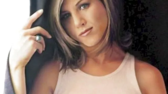 As duas mulheres e um homem porno brasileiro putas Gordinhas não prestam e fodem com o idiota feliz.