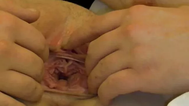 Pila enorme e mulher com mulher vídeo pornô nojenta