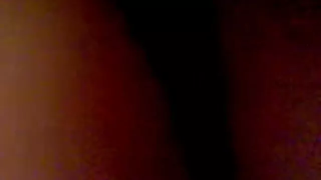 Paródia pornográfica ao vídeo de pornografia mulher estilo dos anos 70