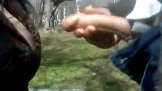 Britiney Loura Busty vídeo pornô transando com a mulher Abre o rabo para o primeiro anal!