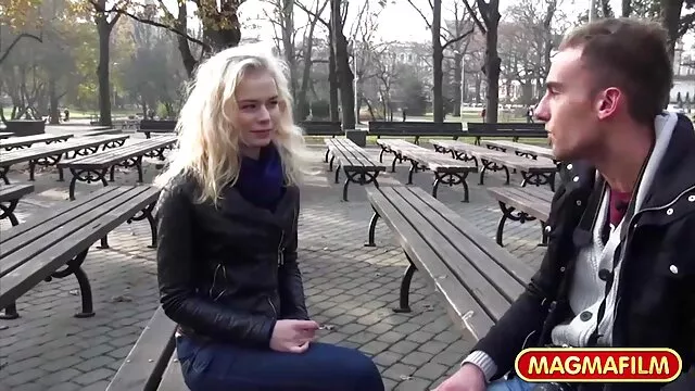 Fakeagentuk tattoo UK vídeo pornô com mulher morena babe quer na pornografia